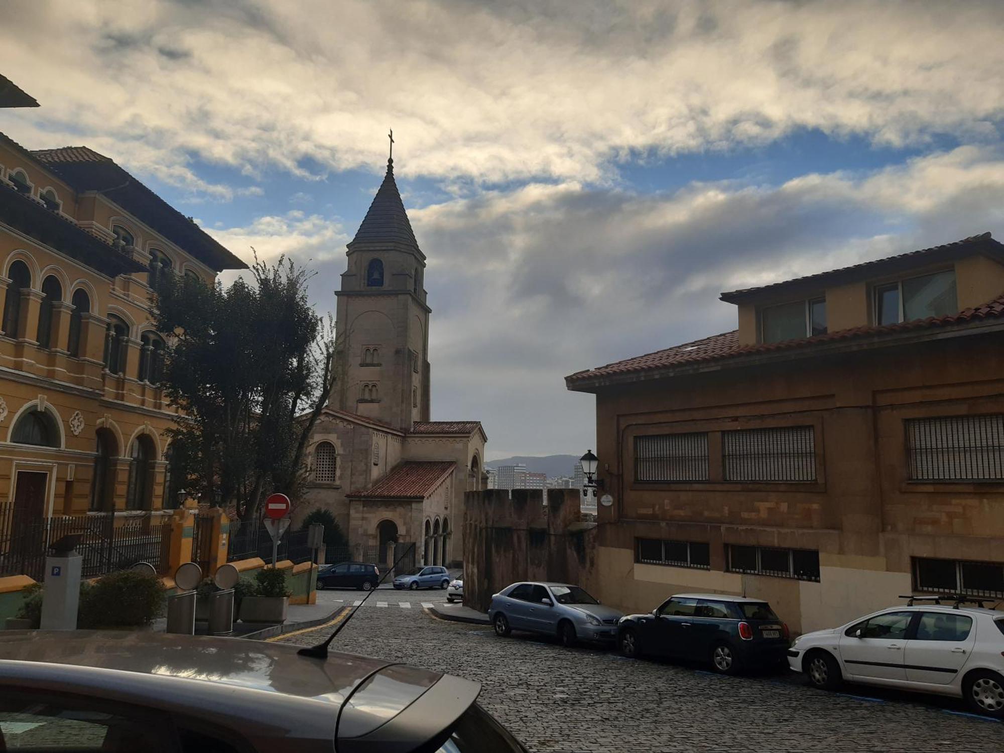 Apartamentos Bahia San Lorenzo Gijón Kültér fotó