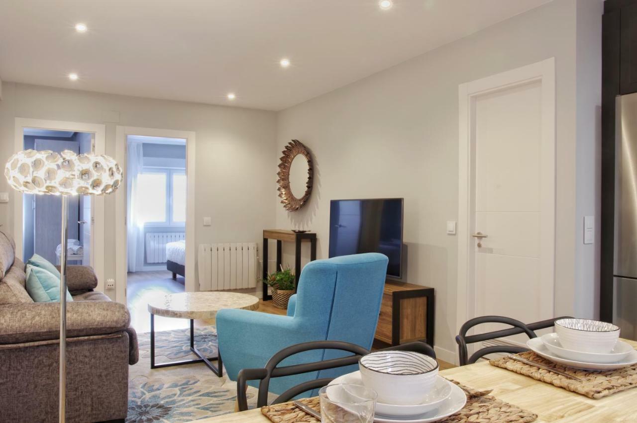 Apartamentos Bahia San Lorenzo Gijón Kültér fotó